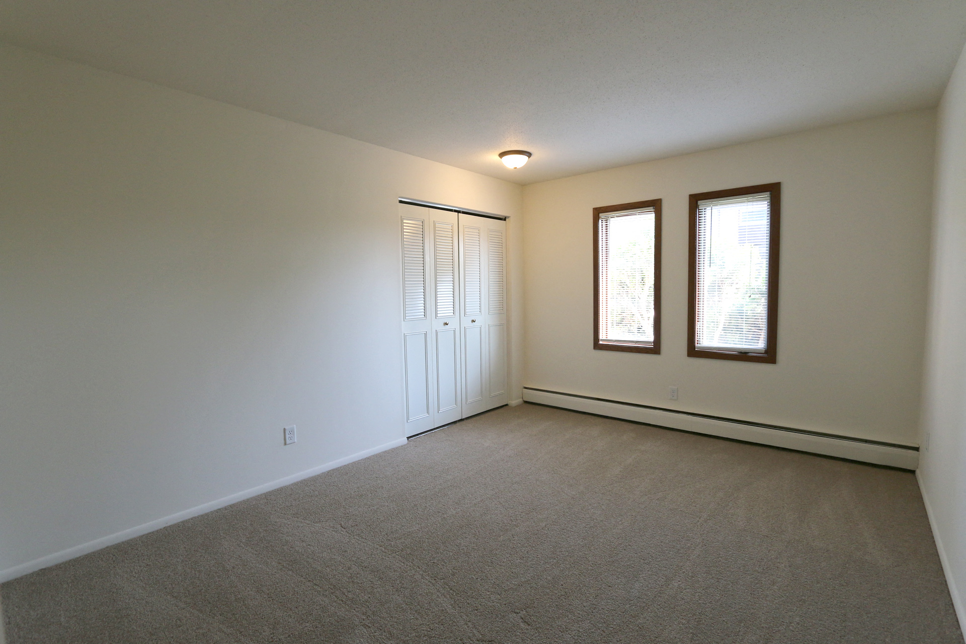 Cedar Manor Apartments Image 11